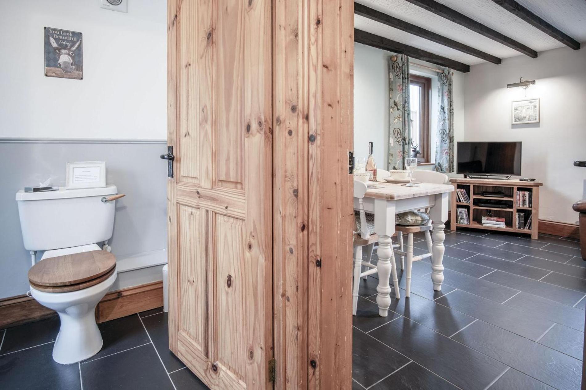The Brambles - 2 Bedroom Cottage - Llanteg エクステリア 写真