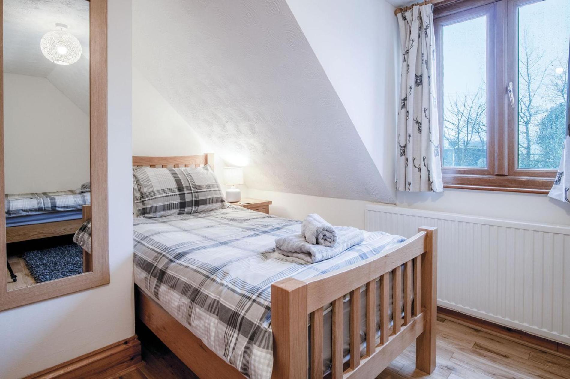 The Brambles - 2 Bedroom Cottage - Llanteg エクステリア 写真